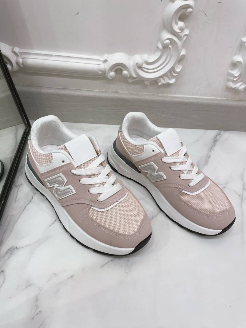 Buty sportowe damskie Roz 36-41/ 12 par